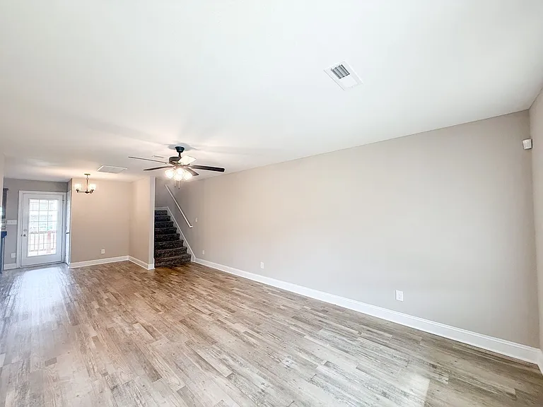 796 Lillian Grace Dr — Photo 17