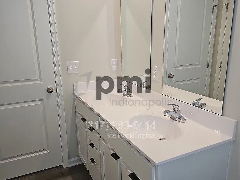 1854 Cascades Dr — Photo 9