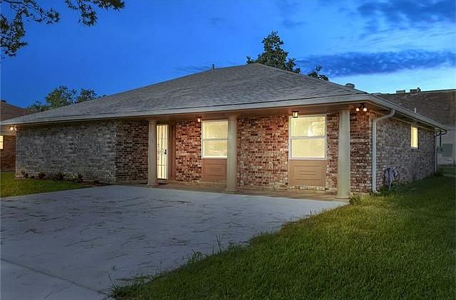 1st image of 7268 Claridge Ct