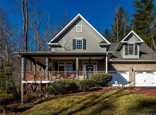 402 Bald Eagle Ln, Asheville, NC 28805