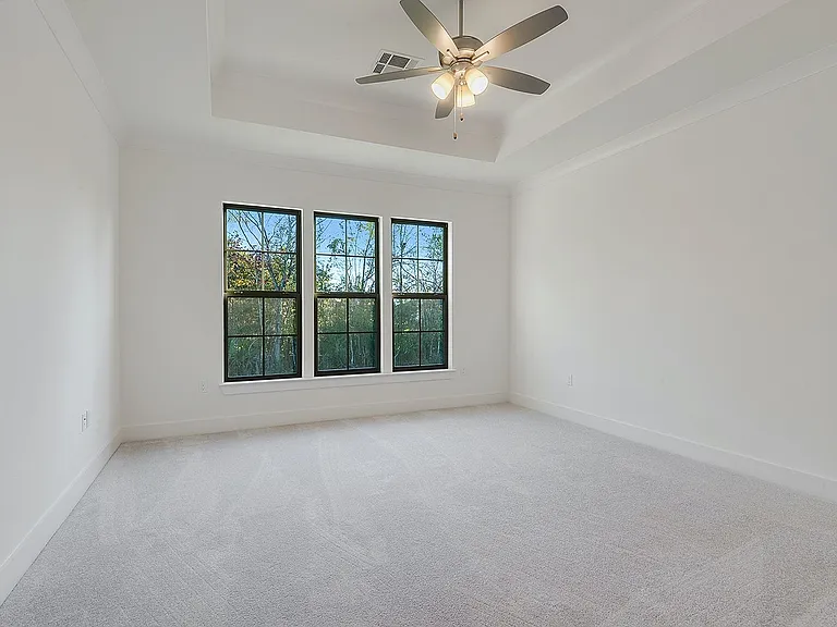 39419 Waycross Ave — Photo 9