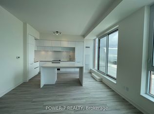 6 David Eyer Rd #919, Richmond Hill, ON L4S 0N5