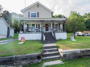 1657 Ruane Ave, Scranton, PA 18508