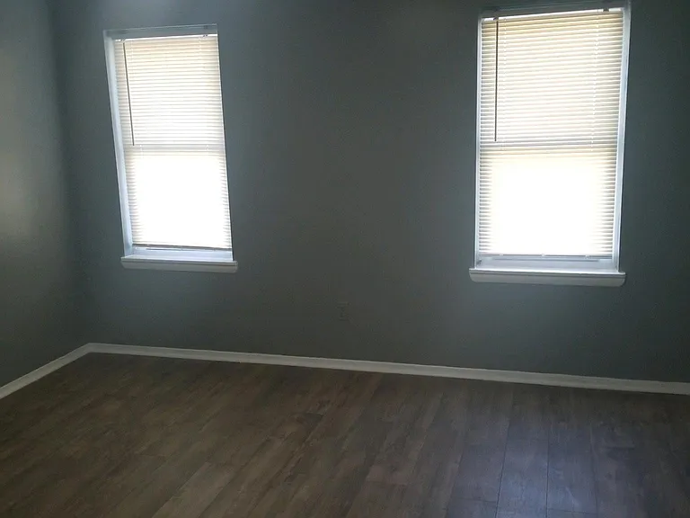 2333A Lauretta Ave — Photo 13