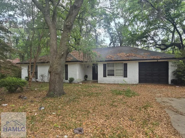 822 Lakeview Ct, Hinesville, GA 31313