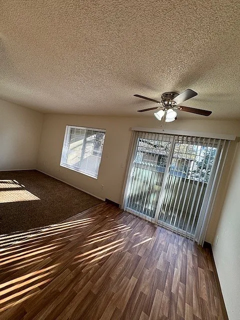 Crescent Ridge — Photo 4