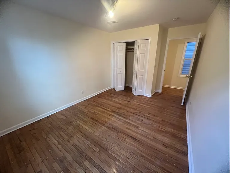 216 12th Ave #1 — Photo 10