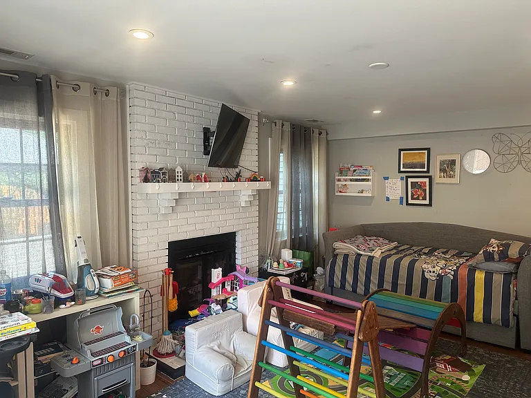 1 Walton Ct — Photo 10