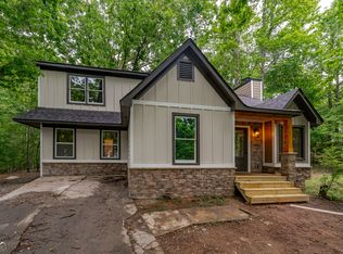 375 N Victoria Rd, Woodstock, GA 30189