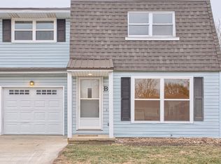 504 N Dianne Ln, Mahomet, IL