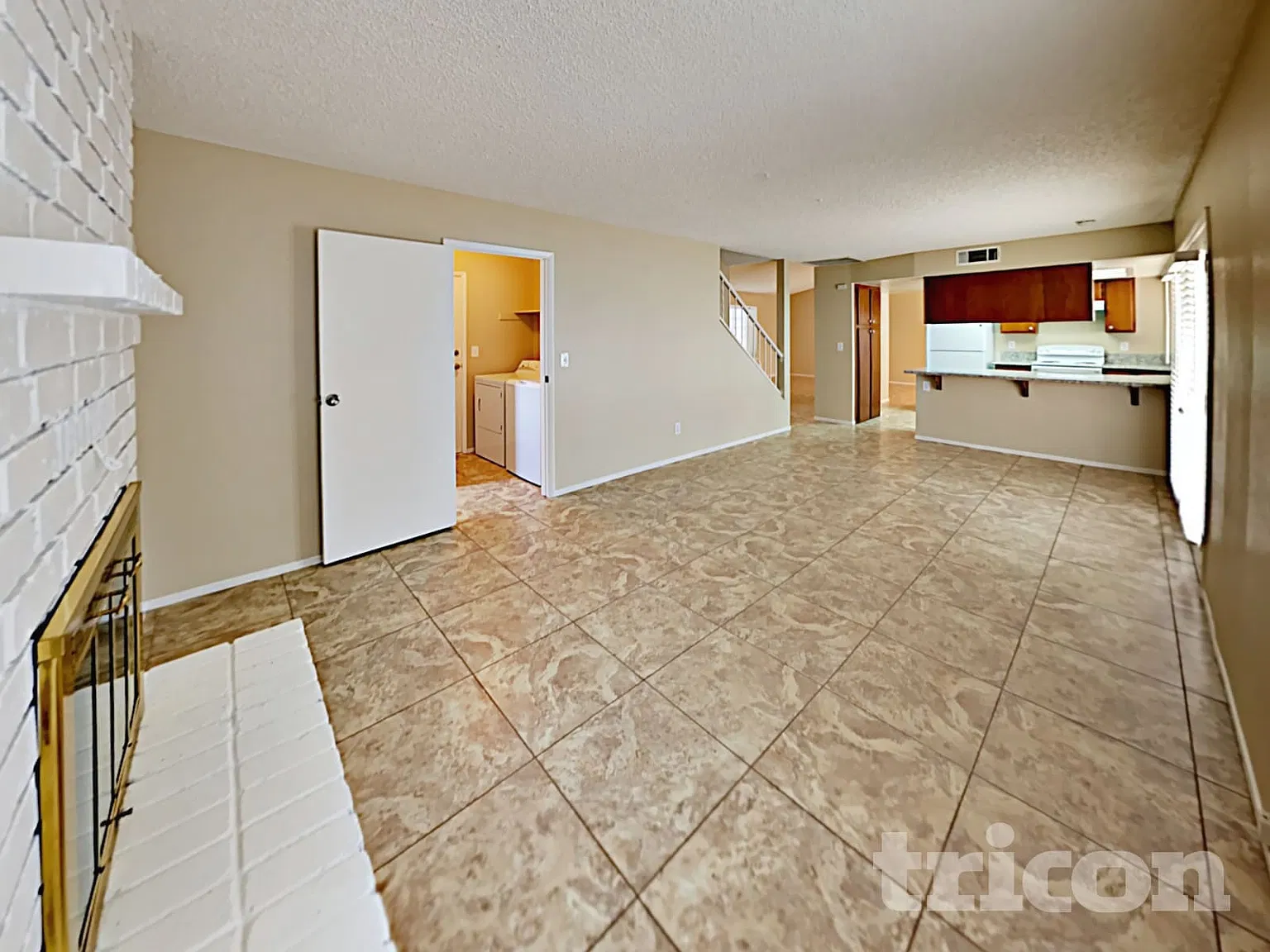 5712 Fonchester Court Las Vegas NV — Photo 2