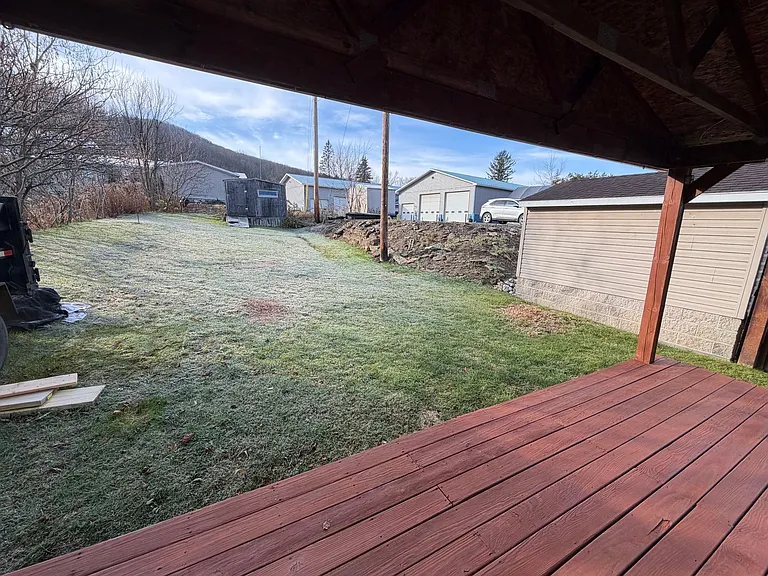 46 S Kendall Ave — Photo 5