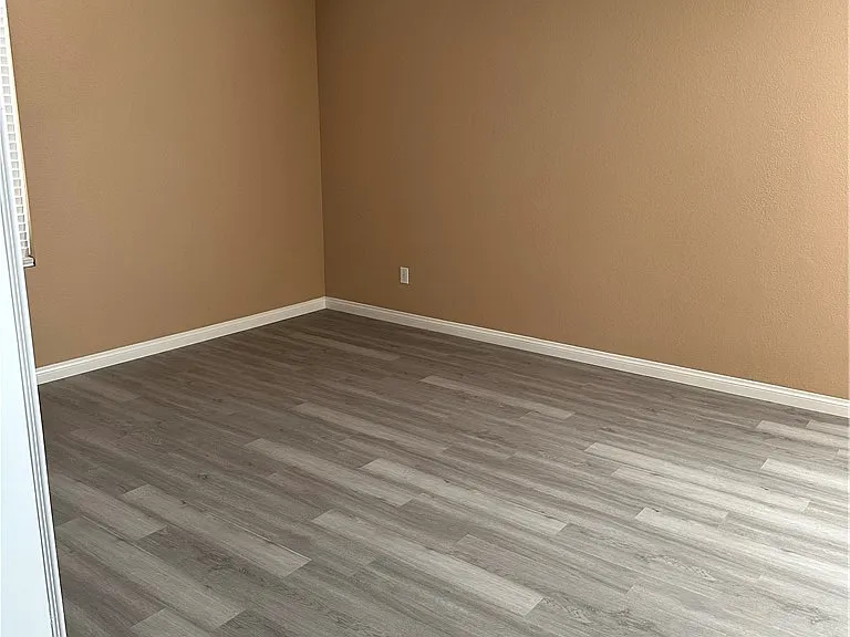 1511 Balsam Mist Ave — Photo 34
