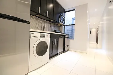 926 Amsterdam Avenue, #8