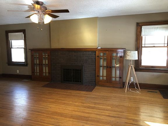 4th image of 239 McKinley Blvd