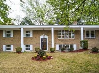 9921 Williamsburg Dr, Upper Marlboro, MD 20772