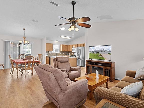 5th image of 3354 Reston Dr
