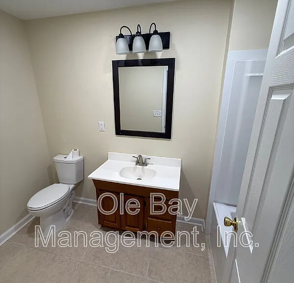 5011 Highcrest Dr — Photo 10