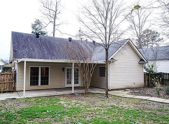 2nd image of 2320 Keswick Ln