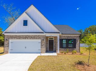 1198 Sanctuary Ln, Florence, SC 29501