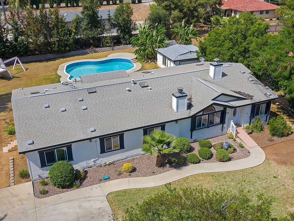 1st image of 2020 Monte Vista Dr