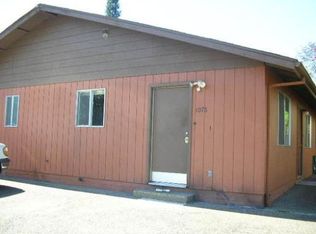 1076 NW Hicks St, Roseburg, OR 97470