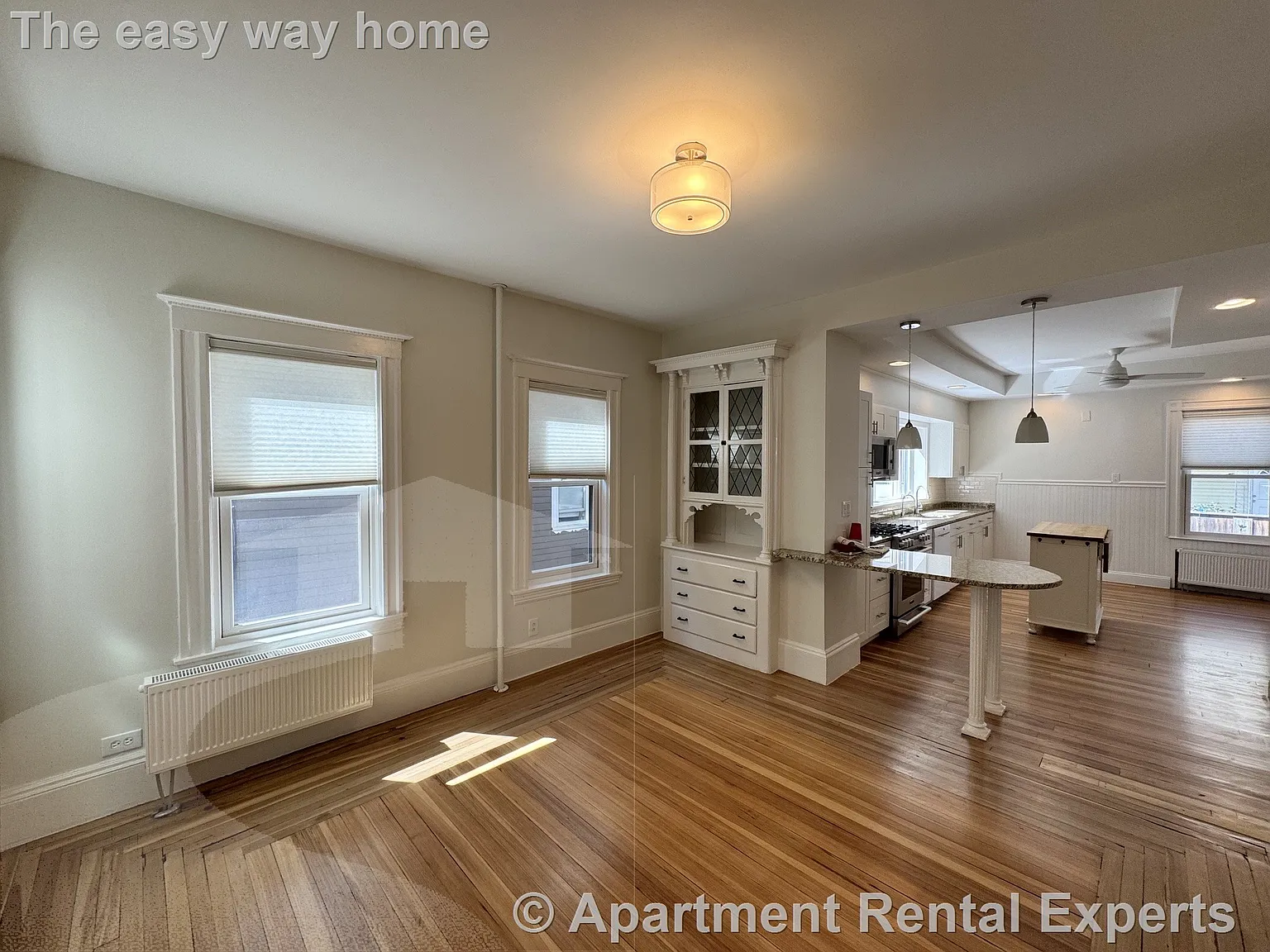 3 bed, 1200 sqft, $4,400 — Photo 3