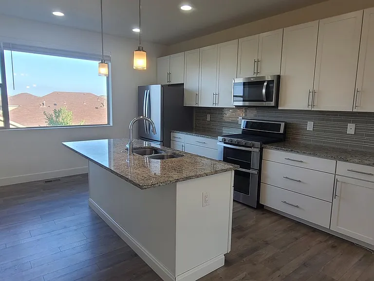 19496 E Sunset Cir — Photo 8