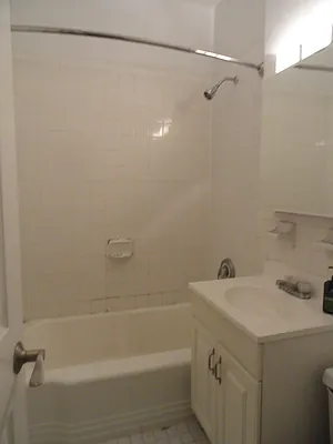 Rented by Manhattan Flats | media 21