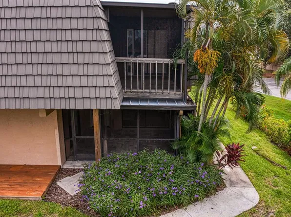 9342 Tradewinds Ave, Seminole, FL 33776