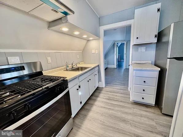 735 Morgan Ave #3, Palmyra, NJ 08065
