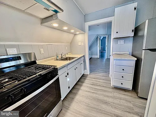 735 Morgan Ave #3 Photo 1