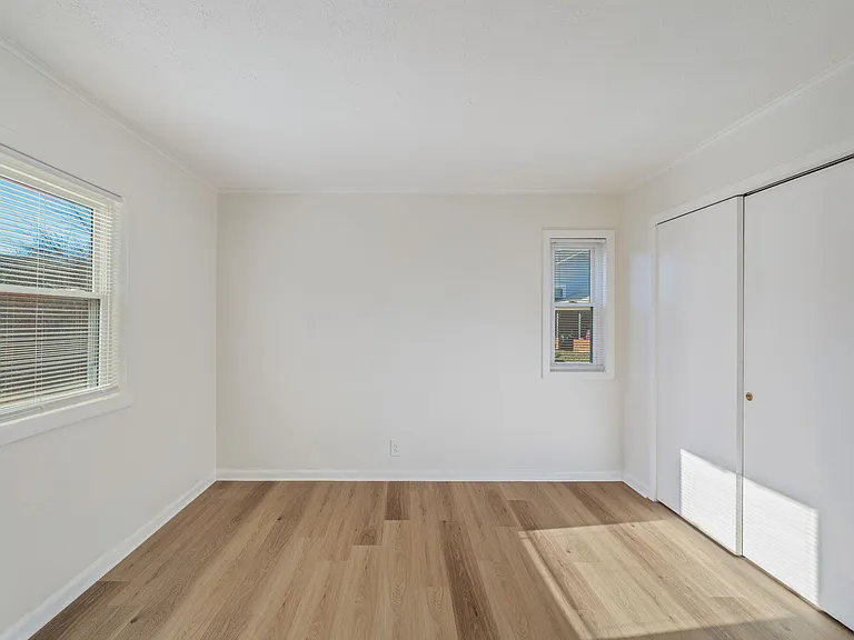 (ACH) Pennsylvania Avenue (Apts 1 - 8) - 314 — Photo 33