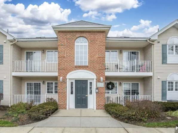 105 Roseland Ave Unit 304, Caldwell, NJ 07006