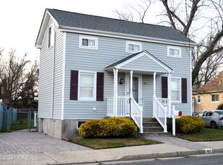 182 East Rd, Belford, NJ 07718