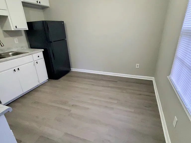 1812 London Church Rd NE #55D — Photo 2