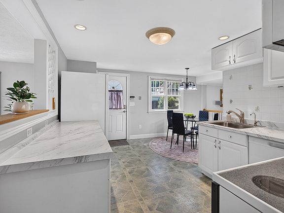 4th image of 10 Stanton St