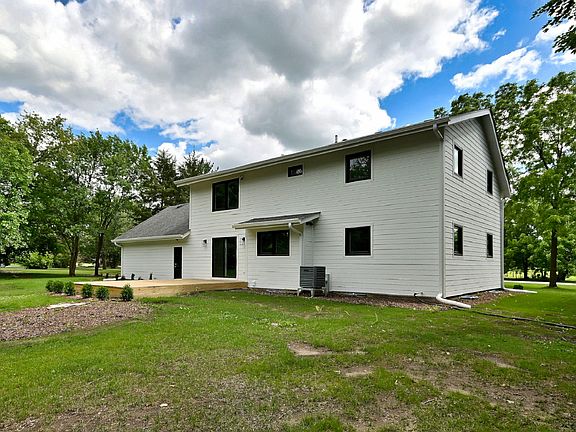 5th image of 18878 Ridge Ln