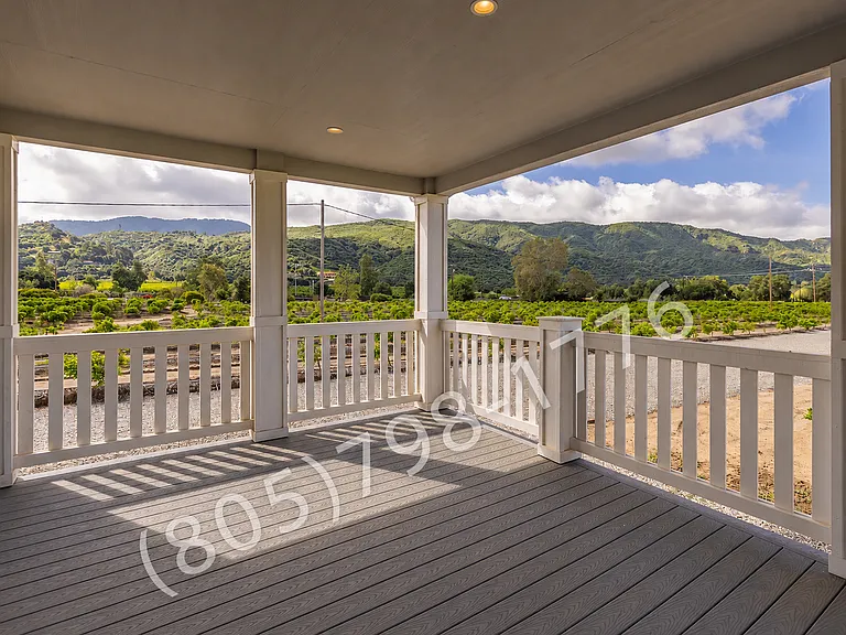 2639 E Ojai Ave — Photo 2