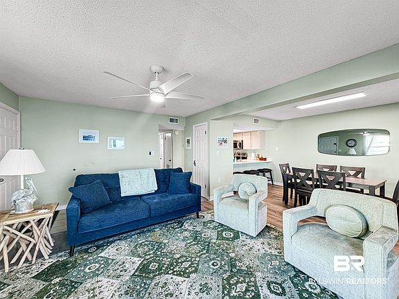 4th image of 1784 W Beach Blvd #202