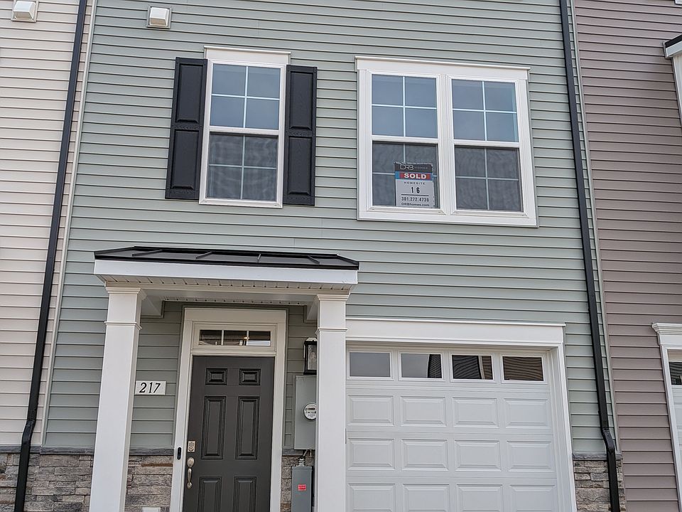 1st image of 217 Monteith Dr