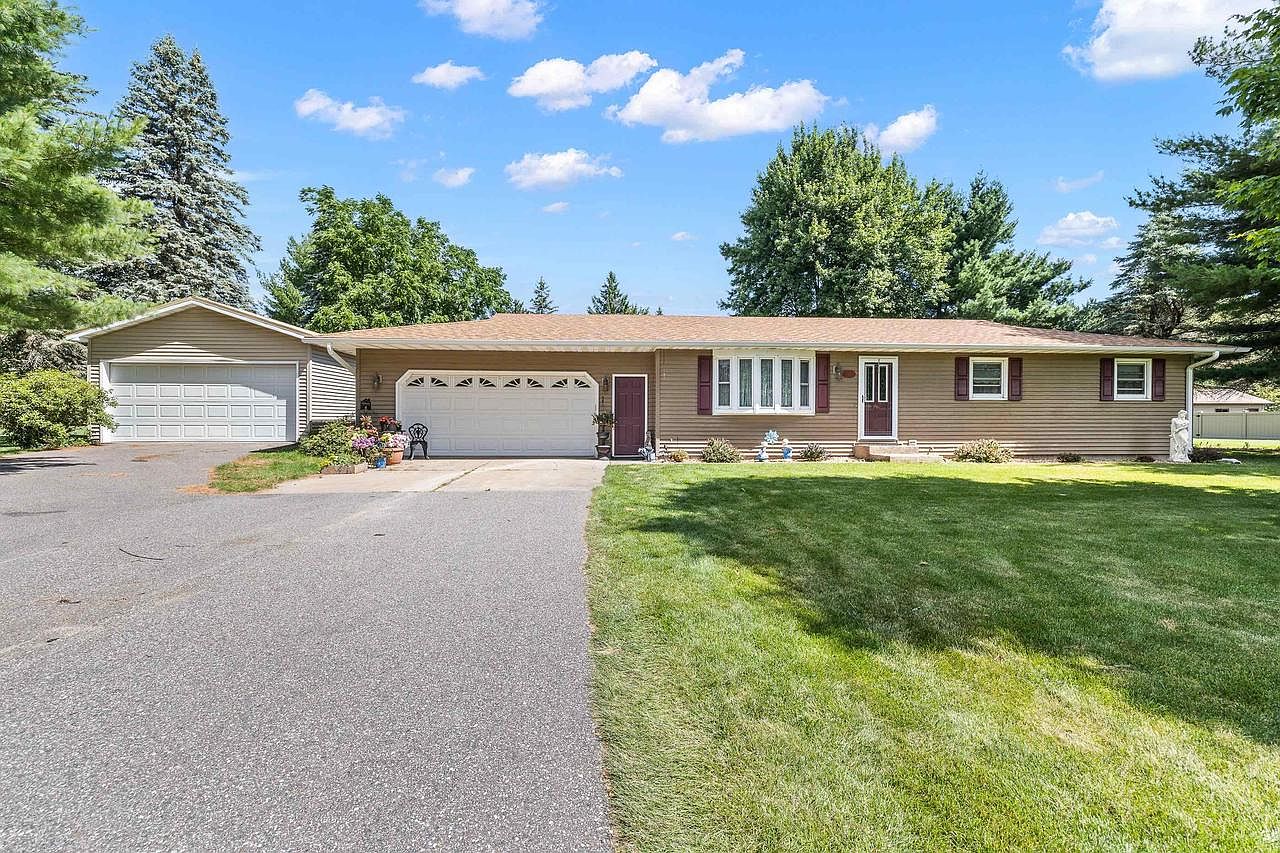 8441 Cedar Lane Wisconsin Rapids Wi 54494 Zillow