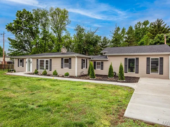 9854 E Concord Rd, Saint Louis, MO 63128