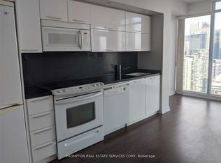 25 Capreol Ct #4002, Toronto, ON M5V 3Z7