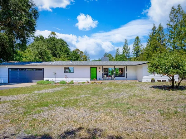 555 Bailhache Avenue, Healdsburg, CA 95448