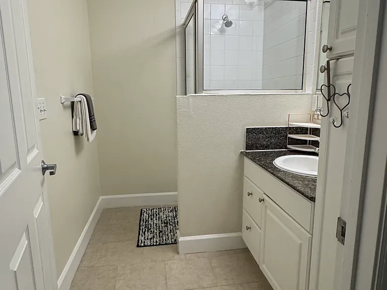 2015 Grand Oak Dr — Photo 17