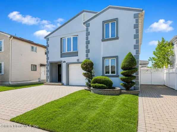 32 Furness Pl, Staten Island, NY 10314