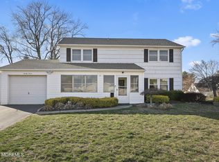 27 Idolstone Ln, Aberdeen, NJ 07747