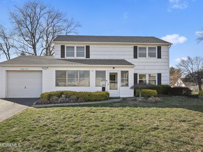 27 Idolstone Lane, Aberdeen, NJ, 07747