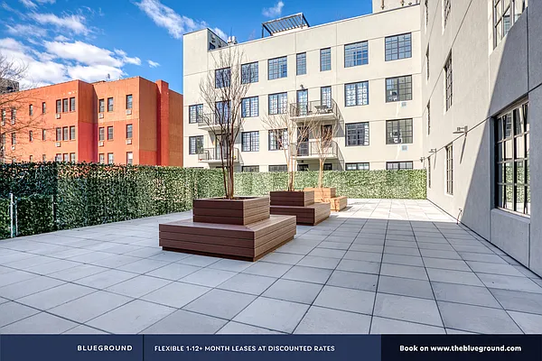 Rented by The Blueground | media 281